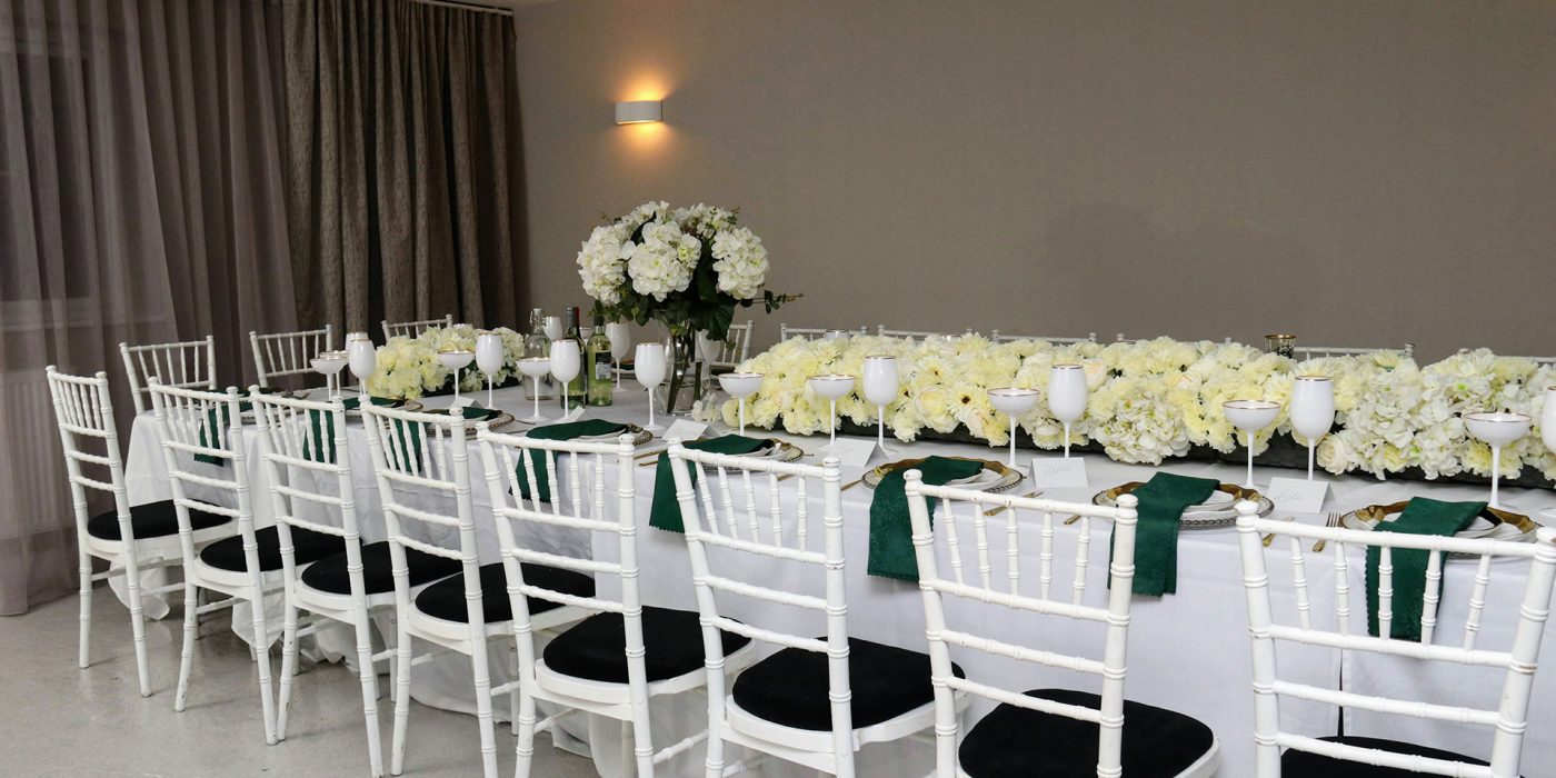 Chiavari Chairs White